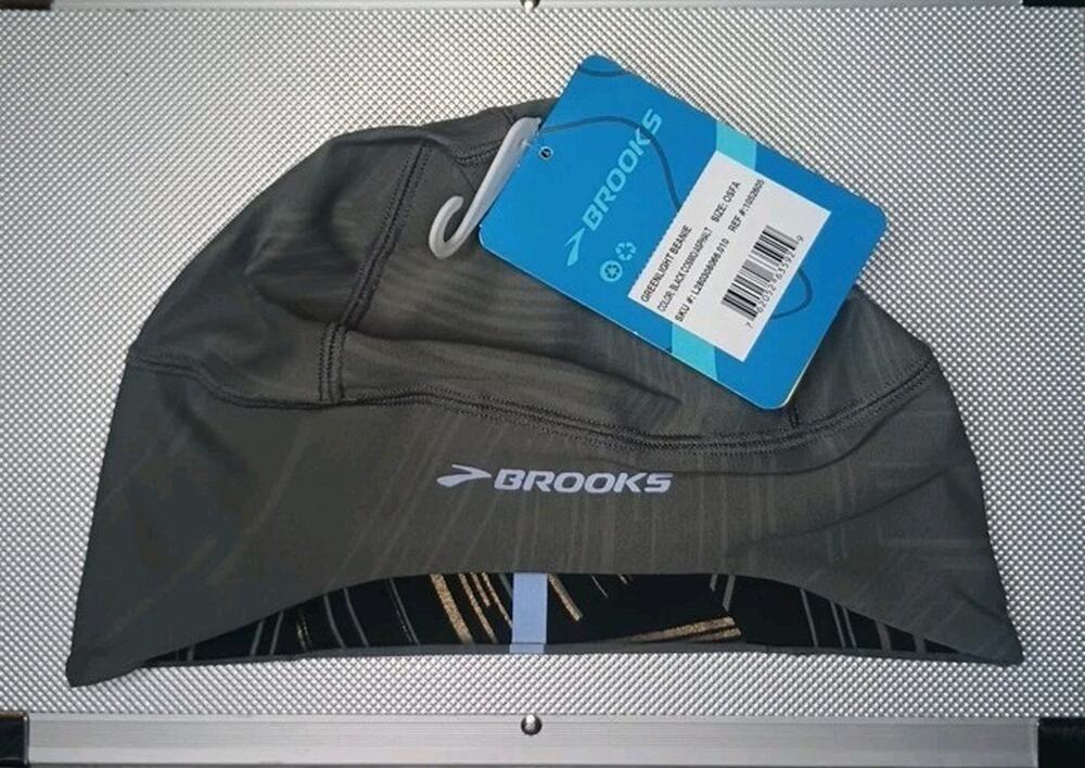 Brooks Greenlight Beanie OSFA Unisex NWT Black Gray Cosmo Asphalt Reflective New